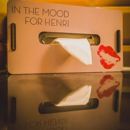 Henri Downtown Hotel 4*