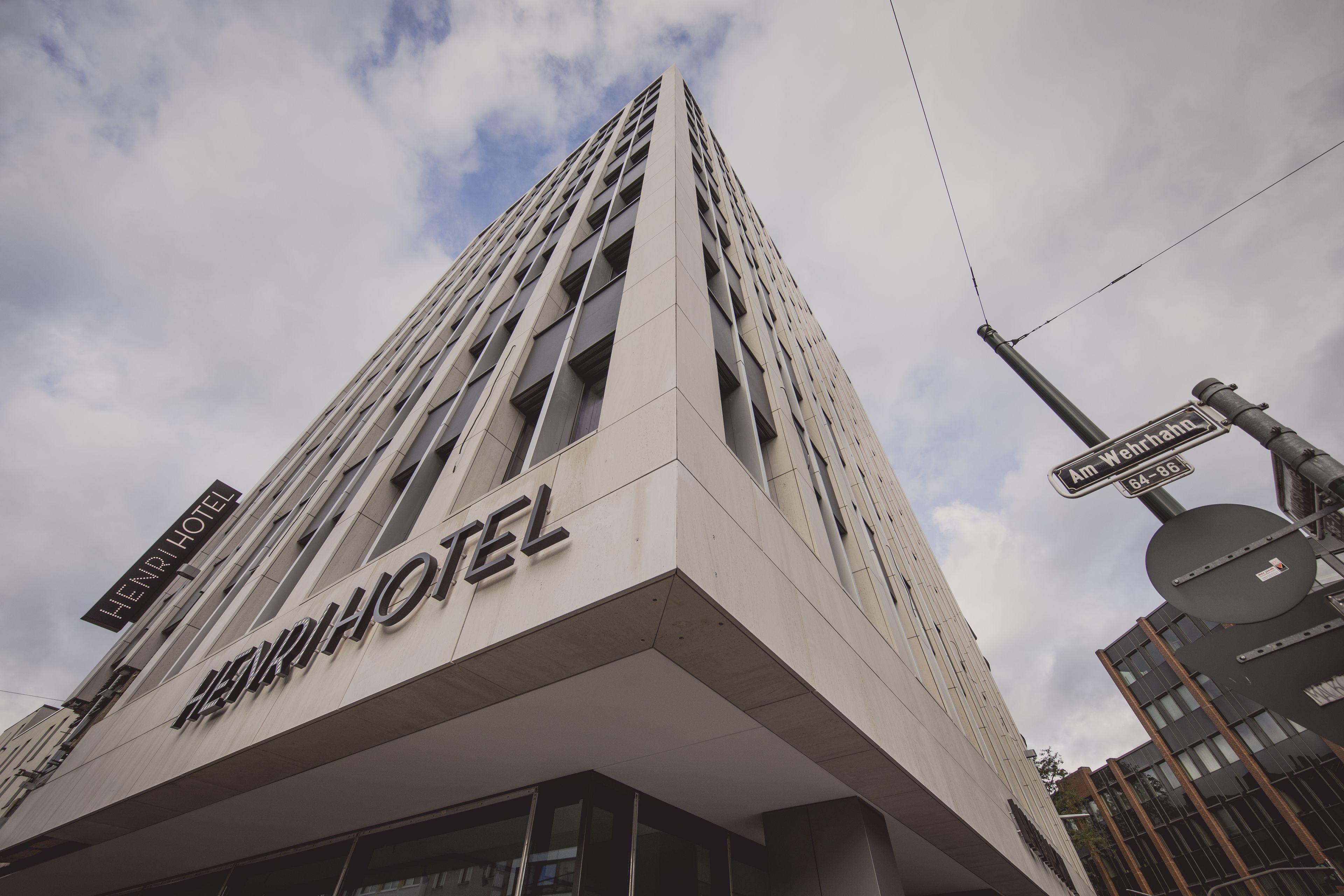 Hotel Henri Downtown