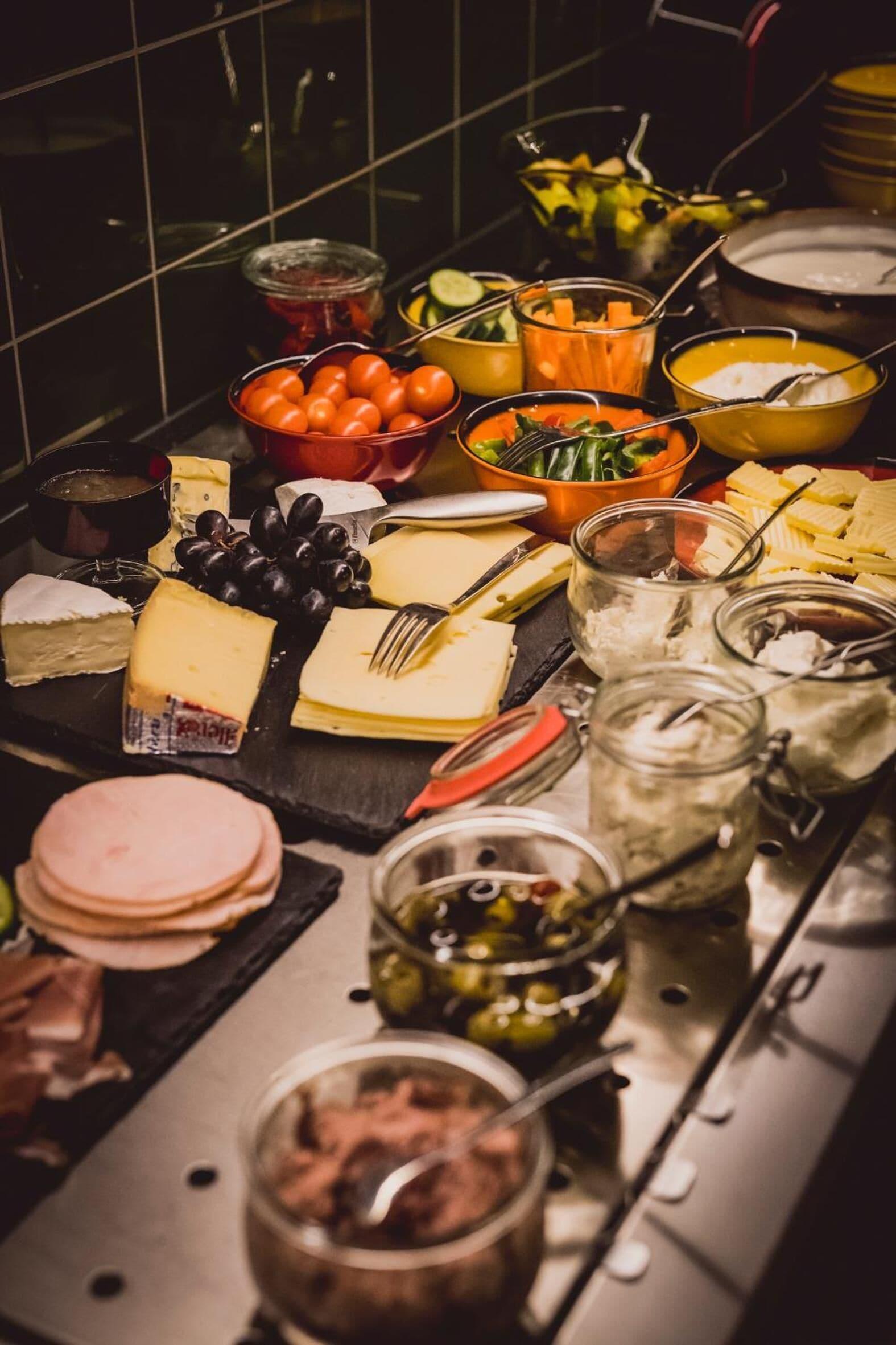 Hotel Henri Downtown