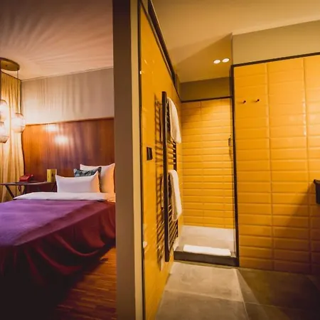 Hotel Henri