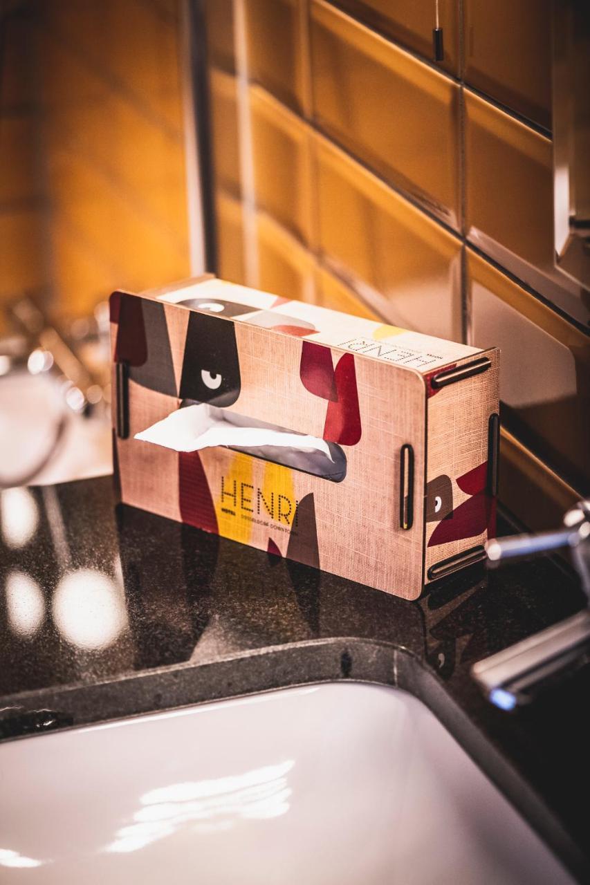 Henri Downtown Hotel 4*