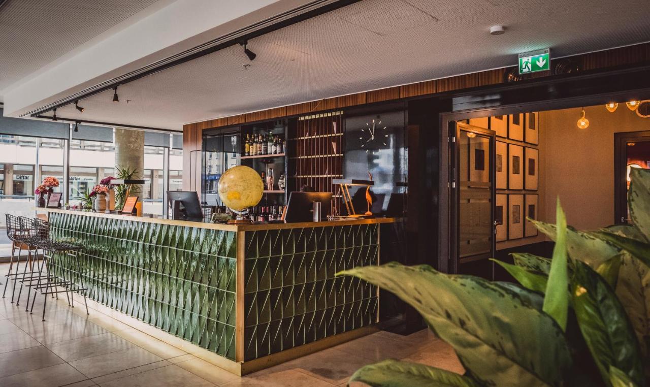 Hotel Henri Downtown